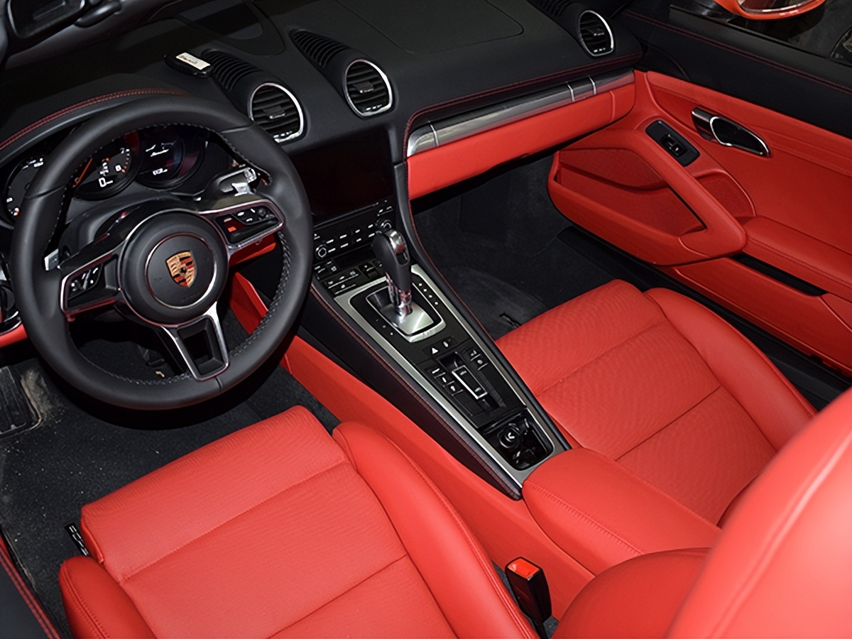 汽车内饰翻新最好的车型,北京内饰翻新修复改色