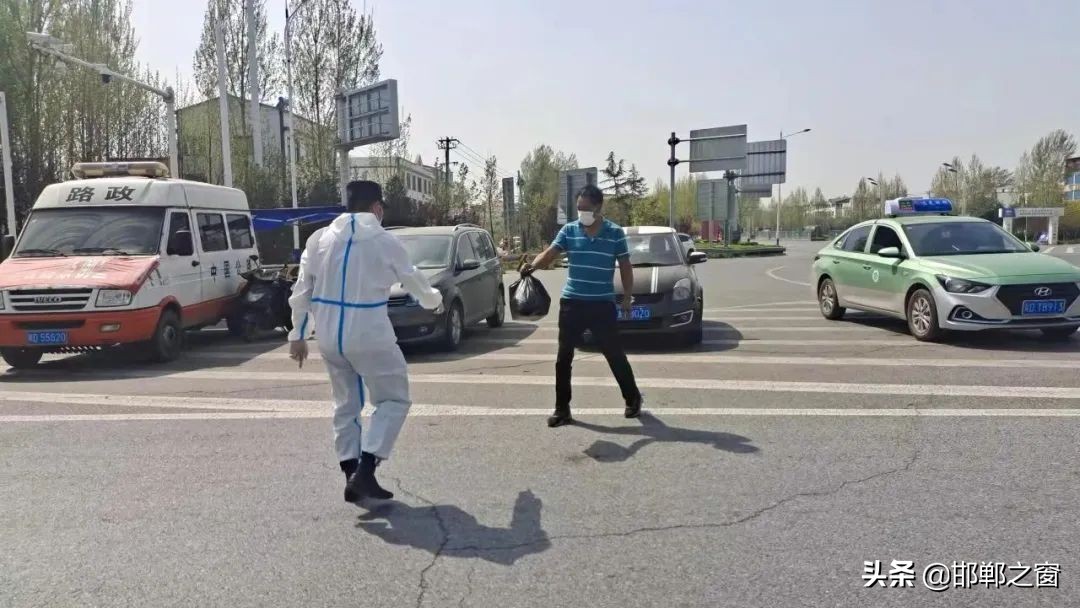 抗疫期间大白的感人故事,大白感人故事