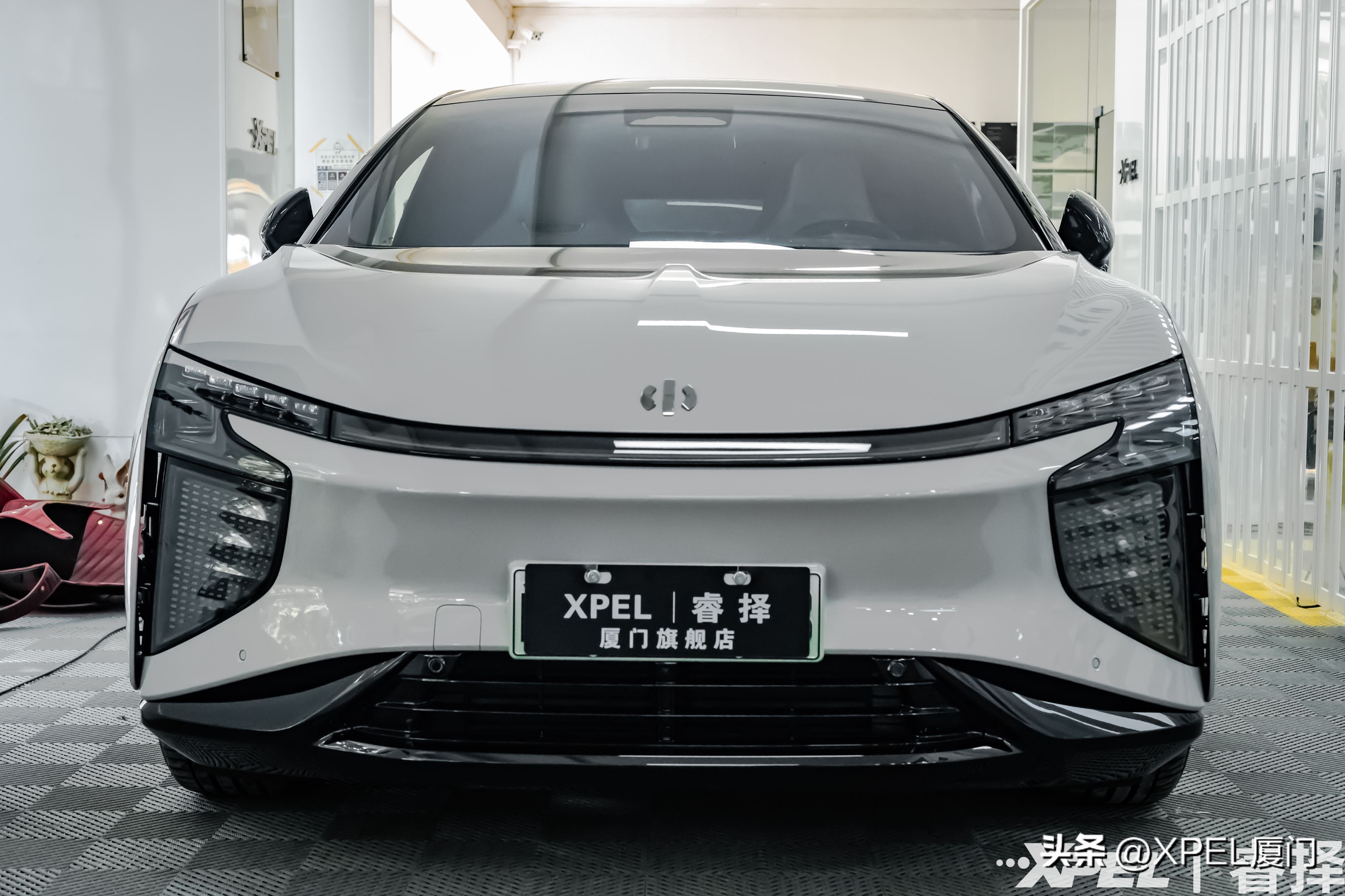 xpel隐形车衣是tpu材质吗,xpel隐形车衣品牌简介