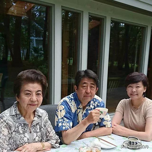 被称为日本“最有威望最有权势的岸洋子”她到底有着怎样的来头？