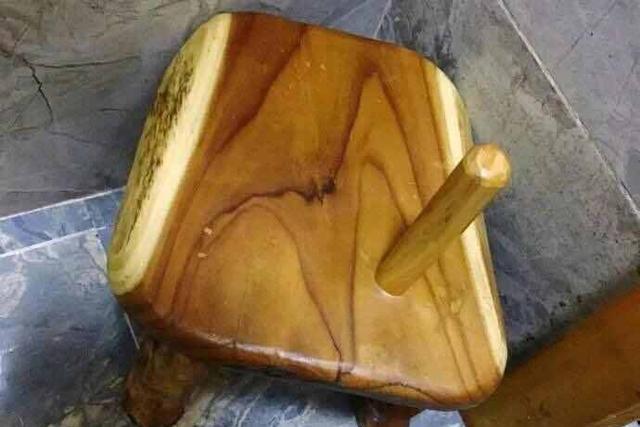 床尾凳在古代有什么作用,酒店床尾的长凳子是什么用的