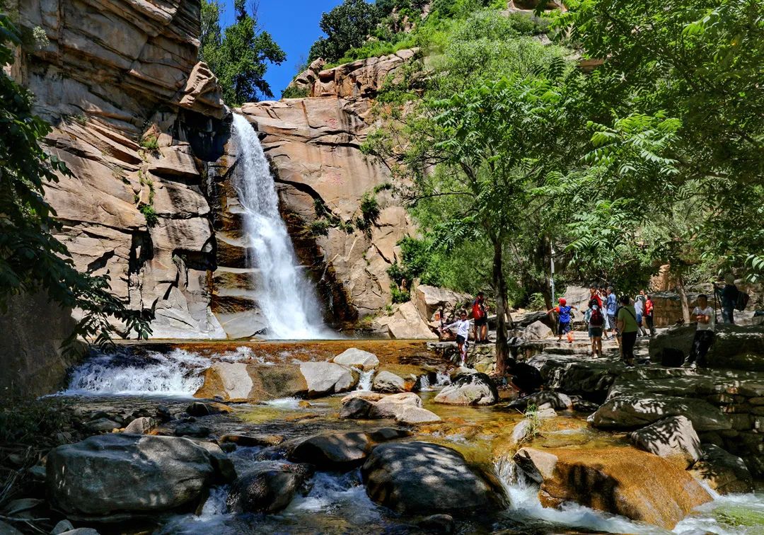 密云黑龙潭风景区开园啦，去赏最美6月天！