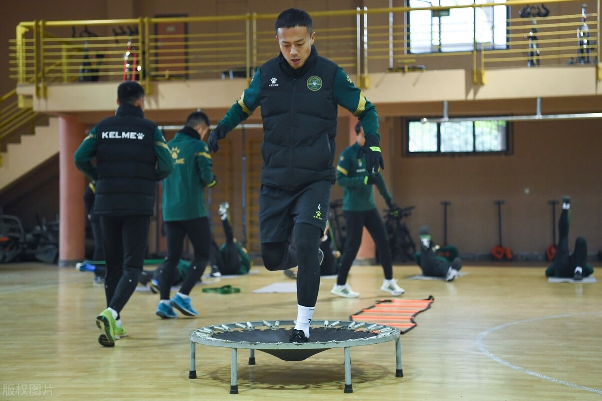 蒋光太加盟上港没有,蒋光太加盟上港队