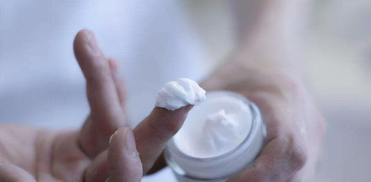 人为什么会长老人斑？红霉素软膏可以去除老人斑？本文告诉你真相