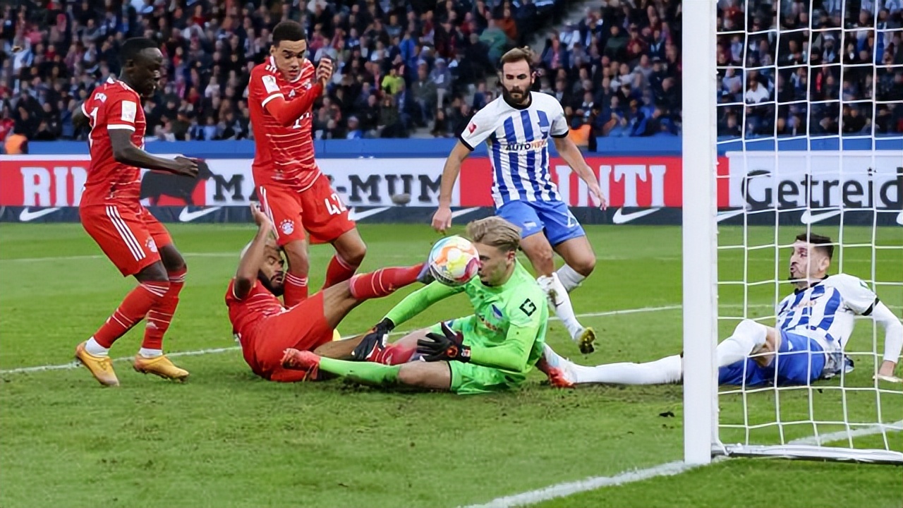 紧张关头出击戏耍前锋，这就是“世一门”的复出宣言