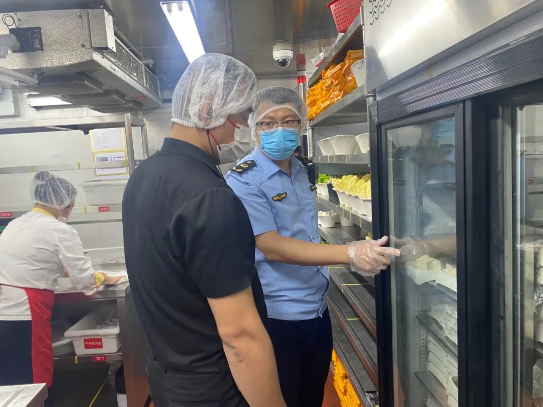 海底捞辣火锅,海底捞辣卤火锅