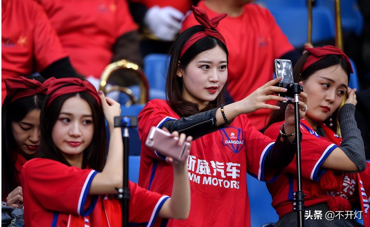 中超联赛重庆队保级成功,重庆队宣布退出中超联赛谁替补