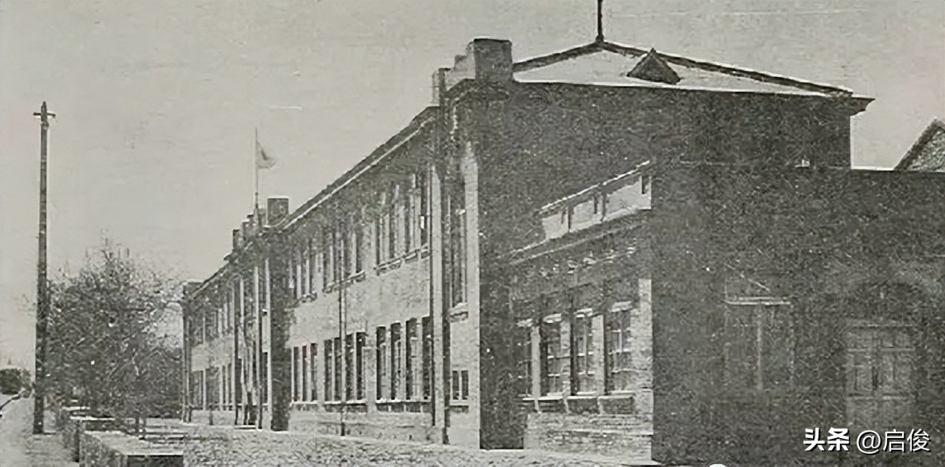 大连日本学校解放前,大连建立最早小学