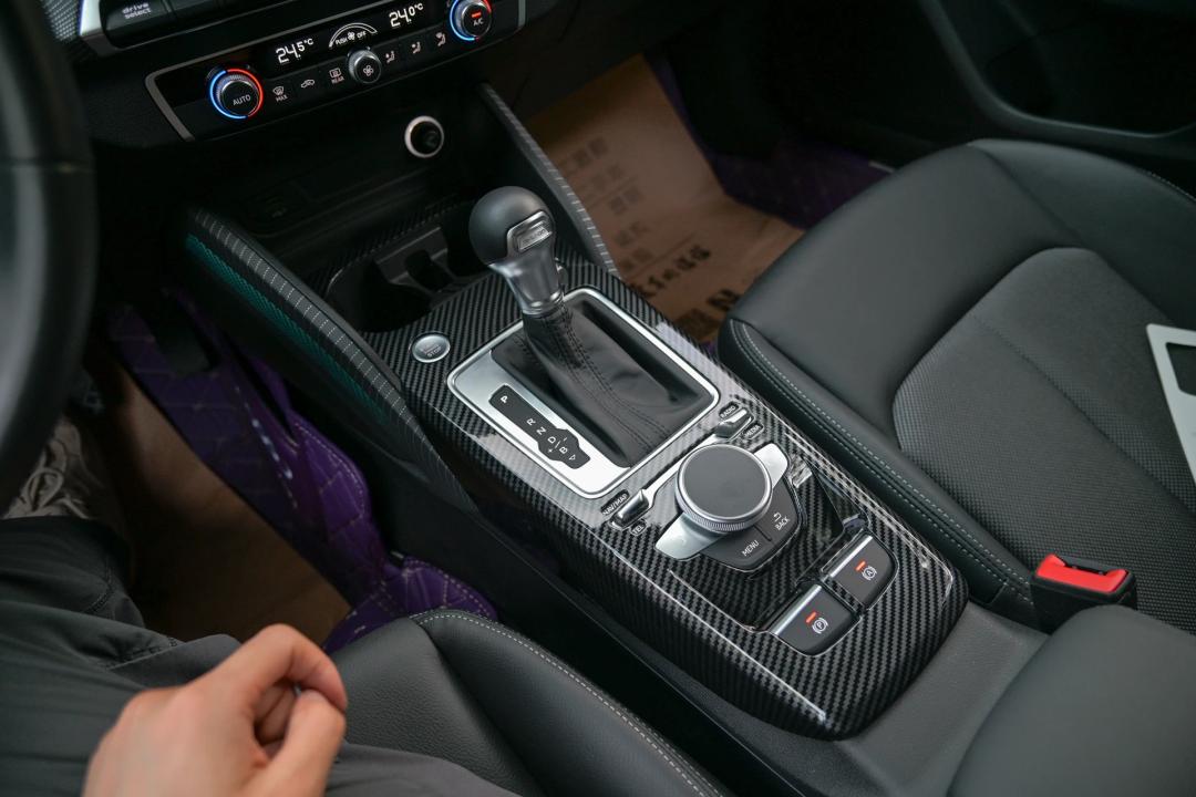 奥迪q2l纯电e-tron版落地价,二手奥迪q2l真实价格