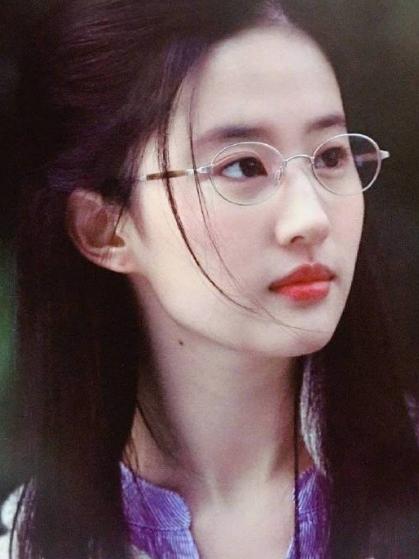 眼镜封印住的颜值怎么拍,眼镜封印了颜值怎么办