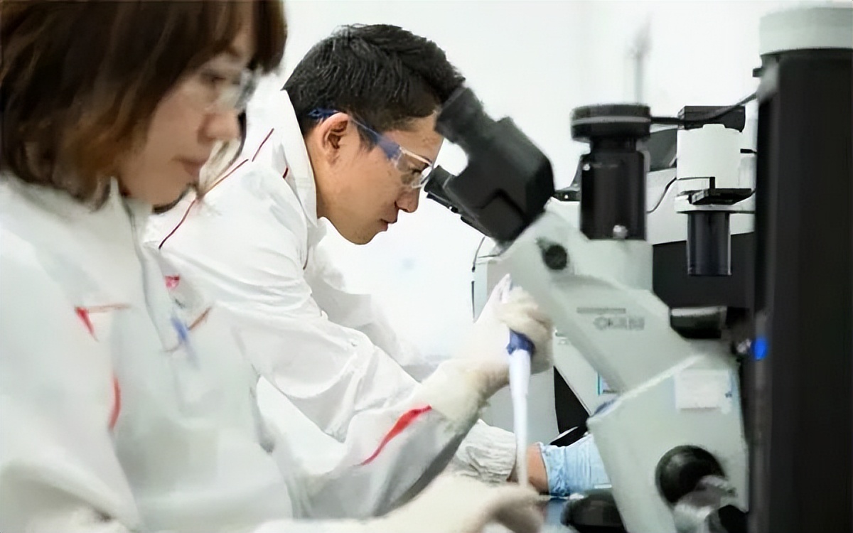 日本人为什么喜欢存现金,日本人为什么喜欢去银行存钱