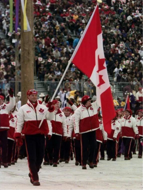 从一件衣服开始的变化,从一件温暖的毛衣开始