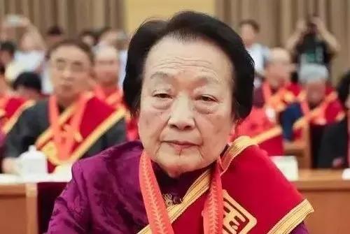 名中医推荐女人40多岁养生,名老女中医养生秘诀