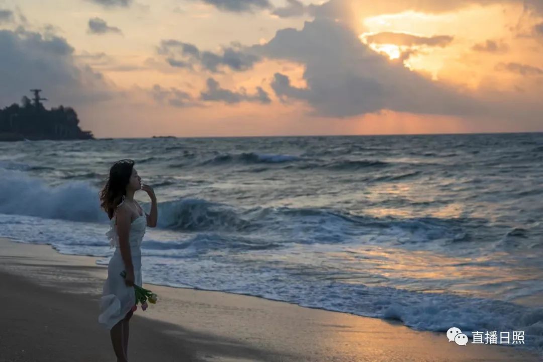 鍑屾櫒4鐐瑰湪鏃ョ収娴疯竟,4鐐圭殑鏃ョ収娴疯竟