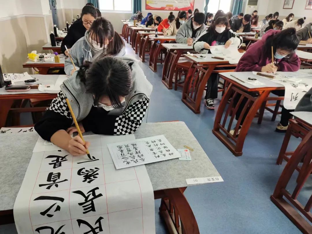 如何开展教育特色学校品牌建设,打造特色学校提升德育实效