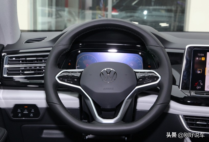 探险者和途昂哪个底盘高,途昂与探险者底盘哪个好