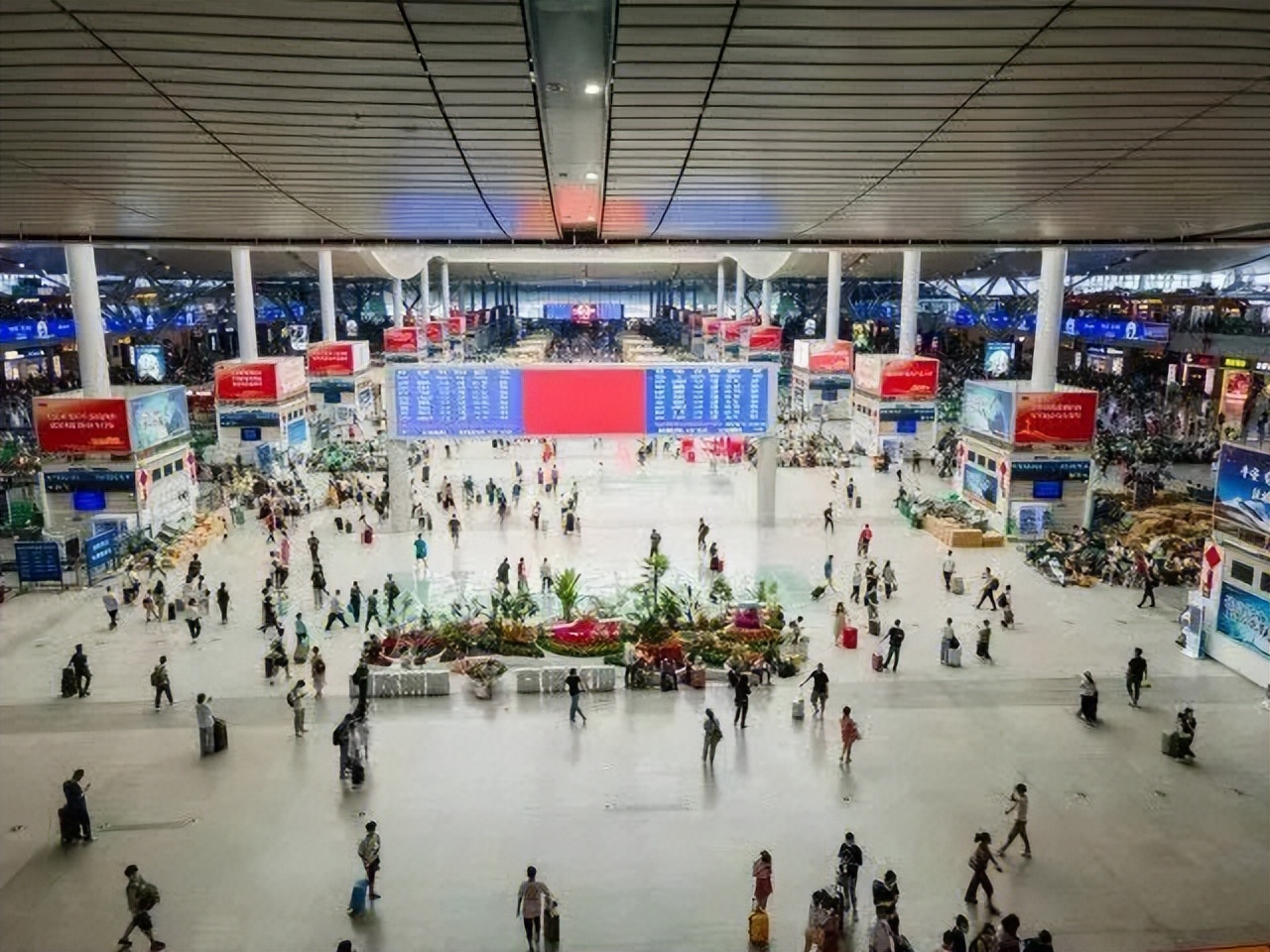 长沙火车站冰块降温,长沙冰块降温