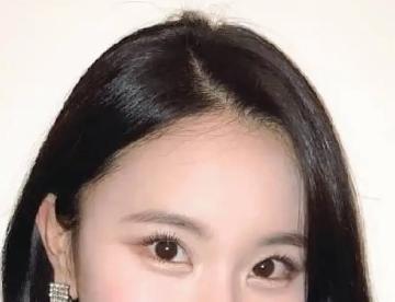 从人气垫底到拥有百万直拍的鬼马爱豆！她怎么变美的？