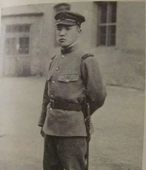 抗战神剧致敬先烈,抗战剧向英雄致敬铭记历史