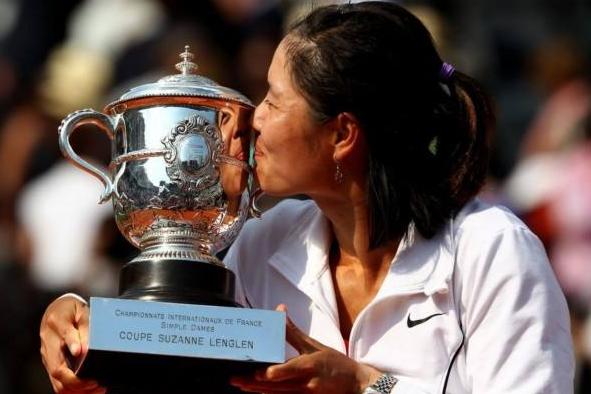 如今的李娜状况如何,李娜现状图