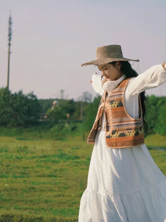 秋日必备穿搭男,冬季马甲穿搭高级感