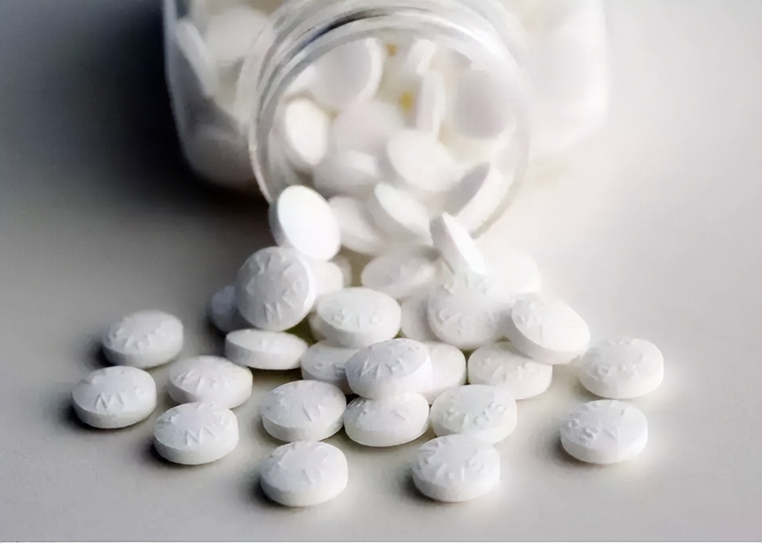 阿司匹林能服多久有什么副作用,拜阿司匹林停药副作用