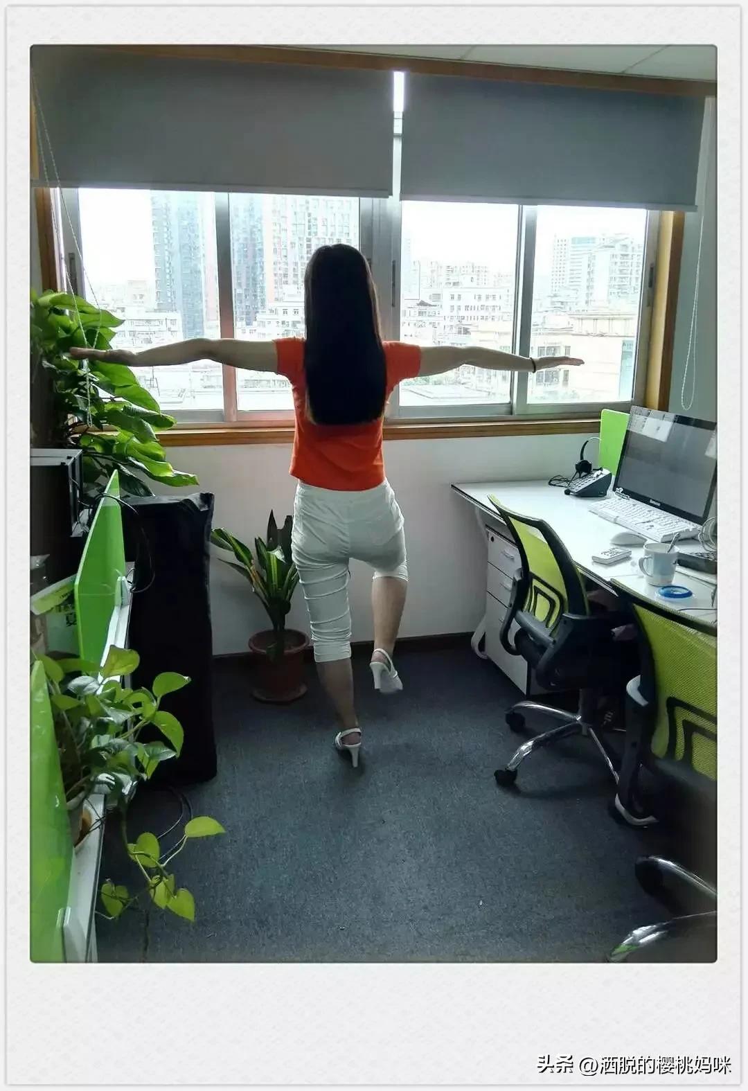 自我介绍模板,自我介绍简短有力幽默