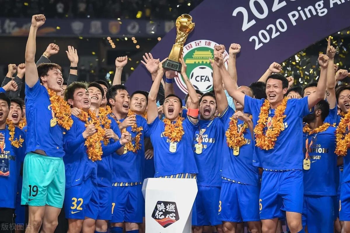 夺冠的背后就是分崩离析,夺冠因伤退役