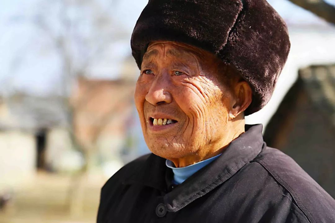 给老人过寿为什么不能说长命百岁,老人过寿民俗讲究是什么