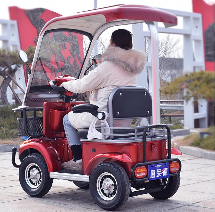 老年四轮小型代步车雨棚,老年电动三轮车自带雨棚合法吗