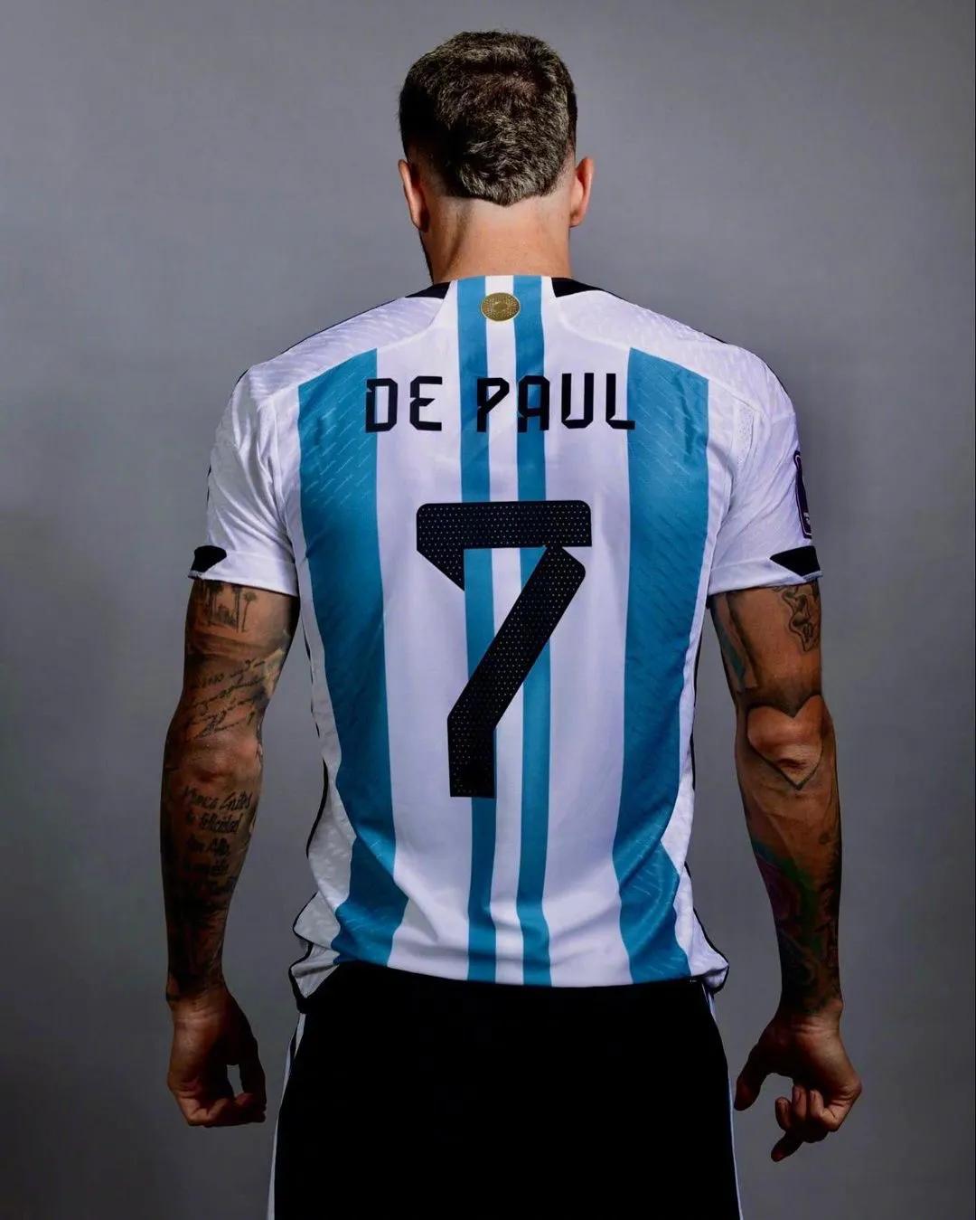 梅西的带刀侍卫德保罗身价,梅西晒与德保罗同框训练照