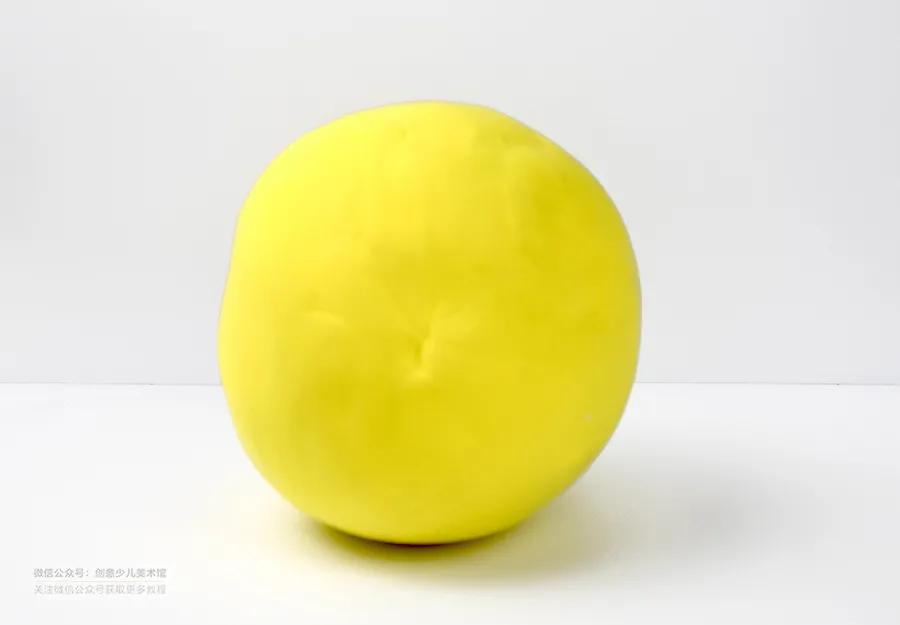 儿童画母鸡涂色,创意美术儿童画母鸡孵蛋