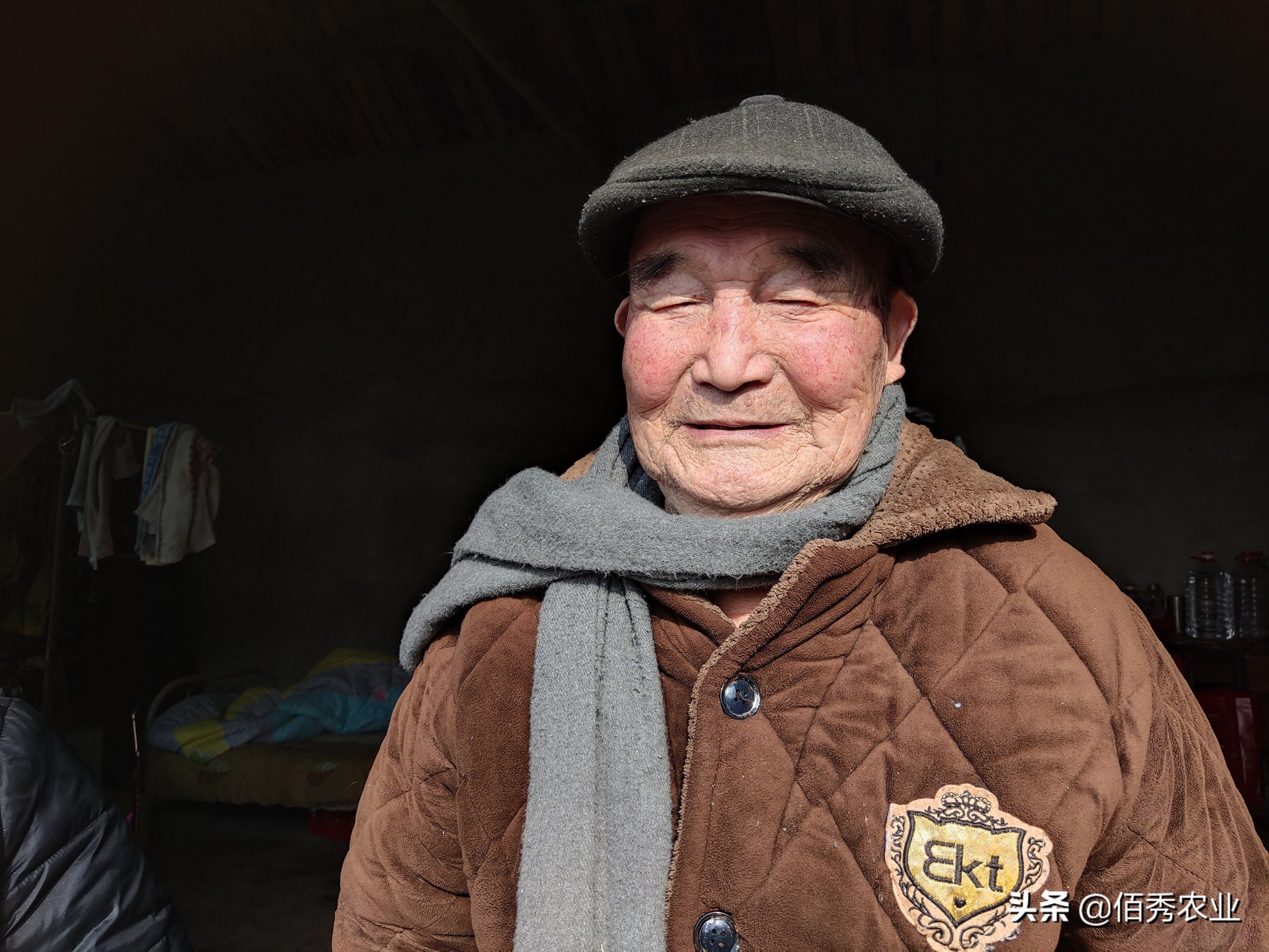 农村养老有压力，专家建议提高养老金，“安徽模式”值得探讨