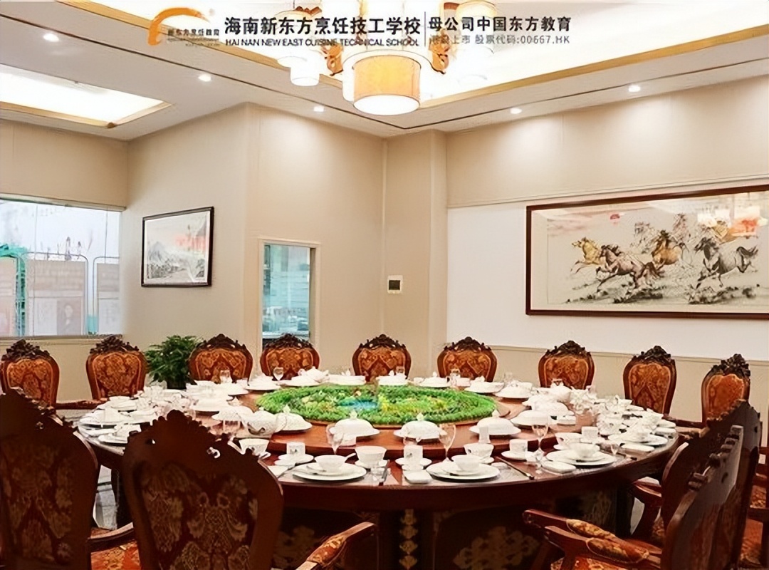 秋季报名火热进行中|十大理由告诉你,择校为什么选择海南新东方