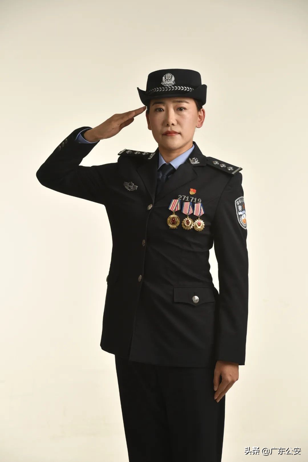 文武双全女法医——记广东省“最美基层民警”王萍