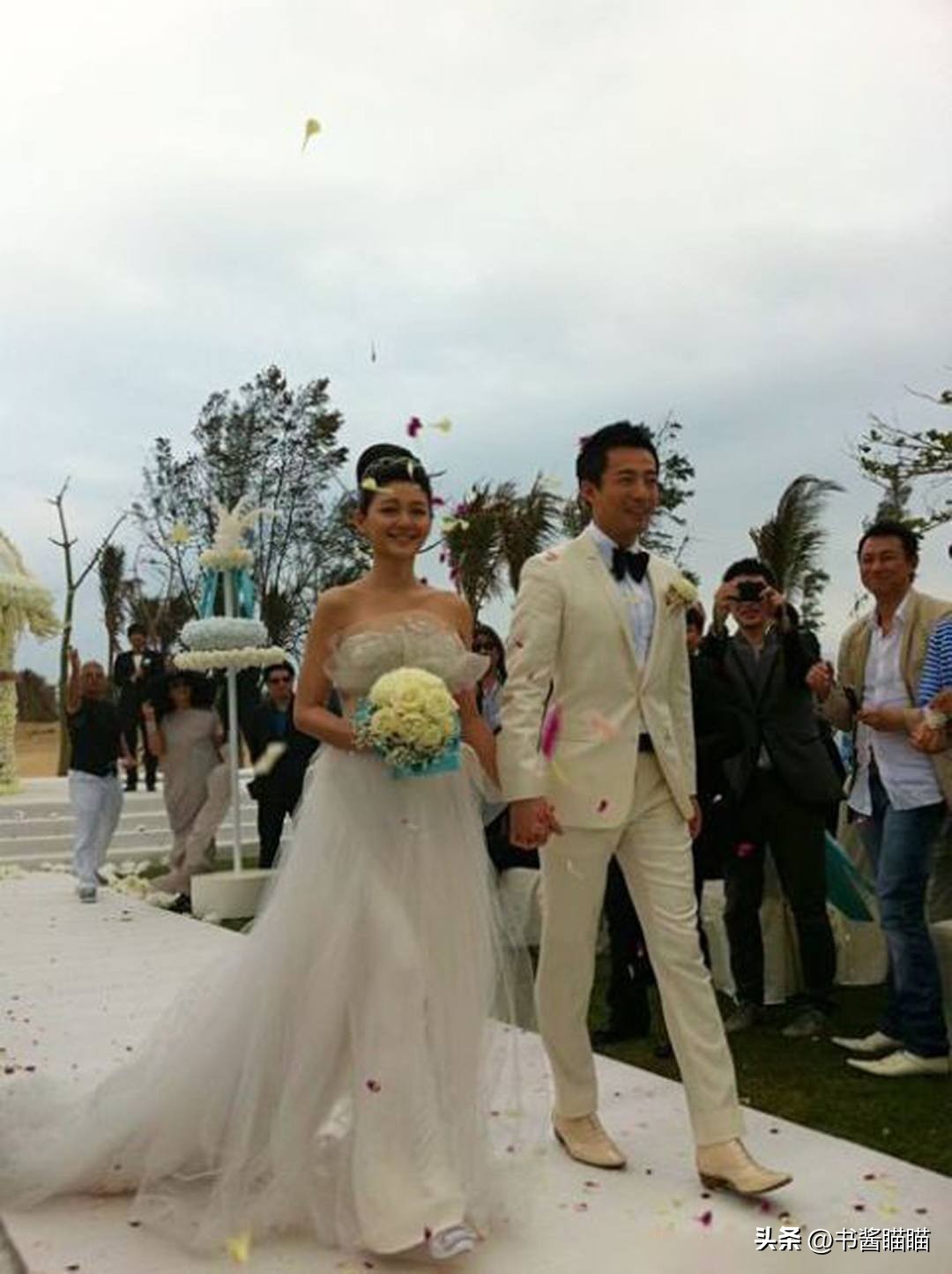 汪小菲蹭大s具俊晔热度,汪小菲痛骂大s视频带字幕