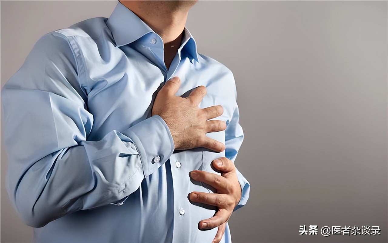 男子因腰痛入院,男子受伤住院