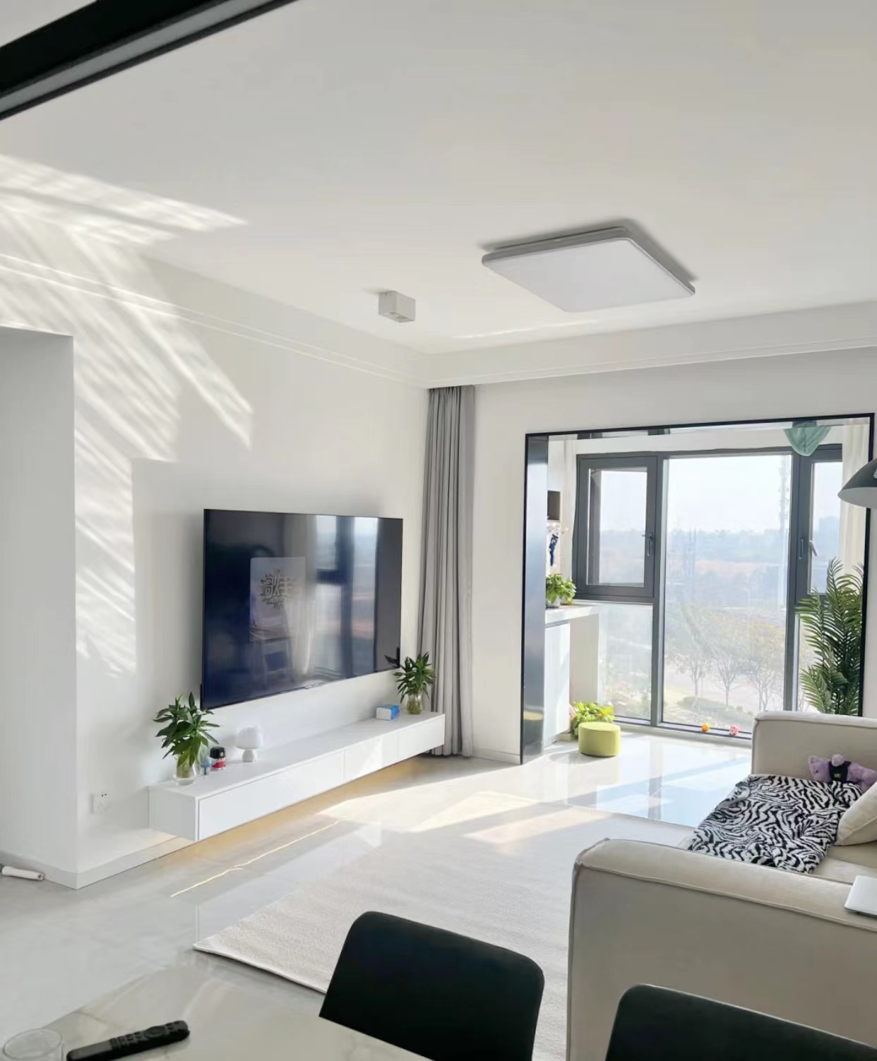 湖北女主坚持“6个装修决定”，轻松做到极简装修，全屋干净高级