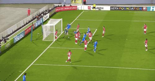 2-0！意大利赢得多难看？下半场被狼狈*攻围**51万人口小国射门9次