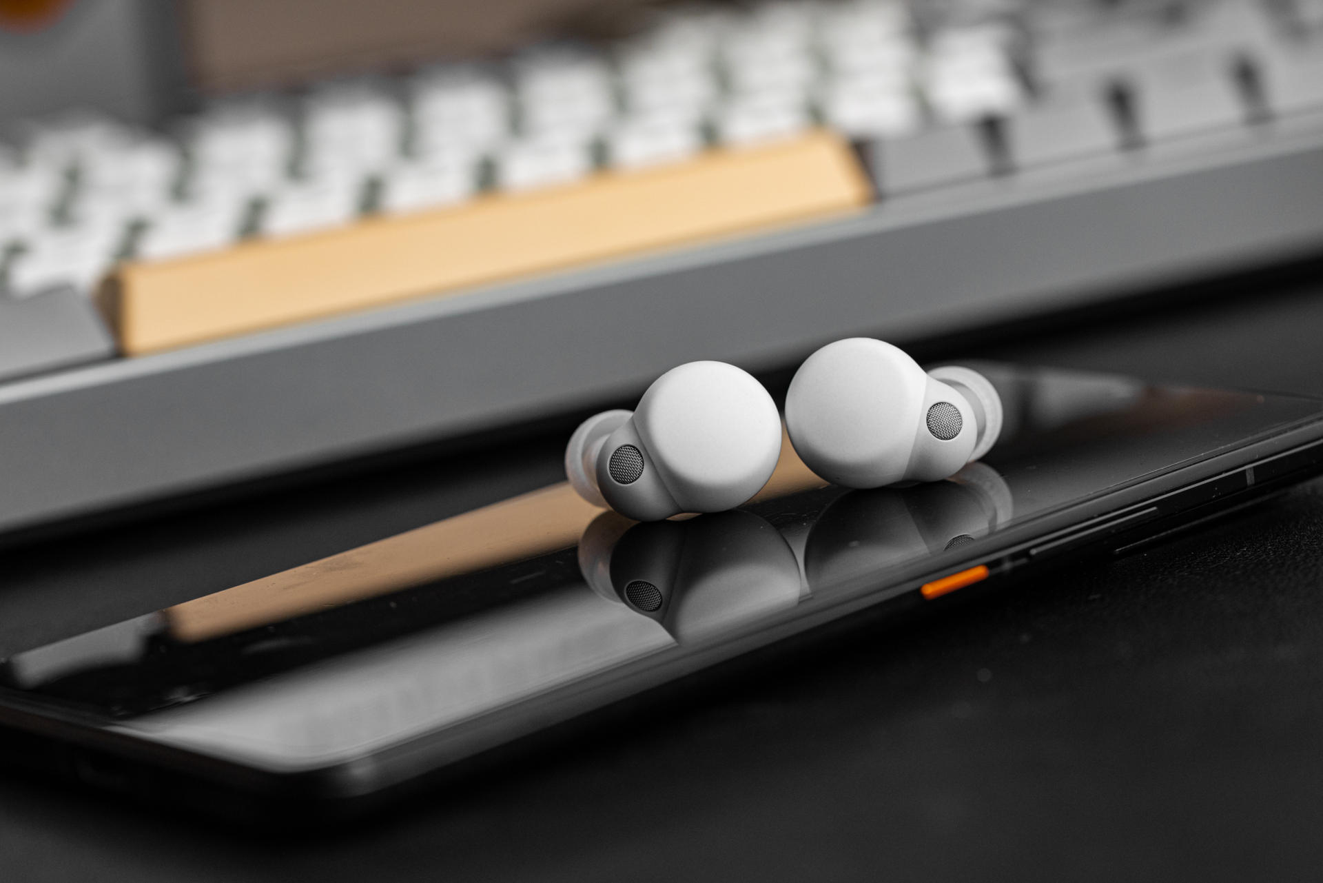 索尼wf-1000xm5和华为freebudspro3,索尼wf-1000xm3和beatsstudiobuds