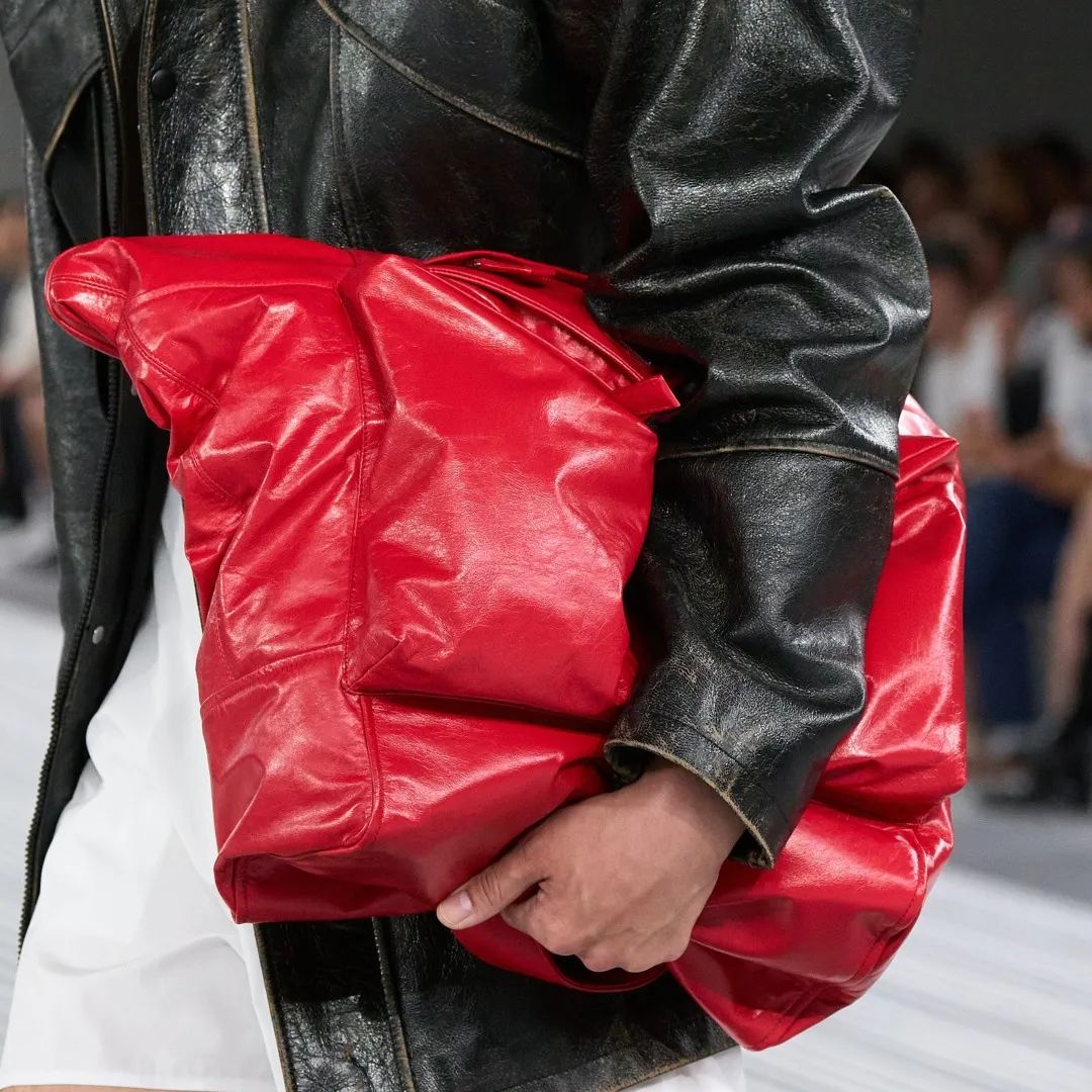 prada2024春夏男装时装秀明星,prada2024早春新款