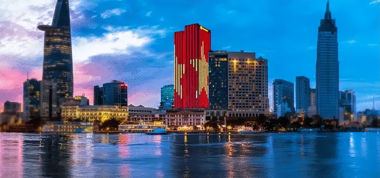 越南女首富与李嘉诚,越南女首富跟李嘉诚