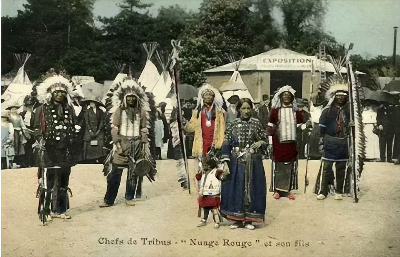 动物把人类关在笼子当宠物,把人类关进笼子的动物园