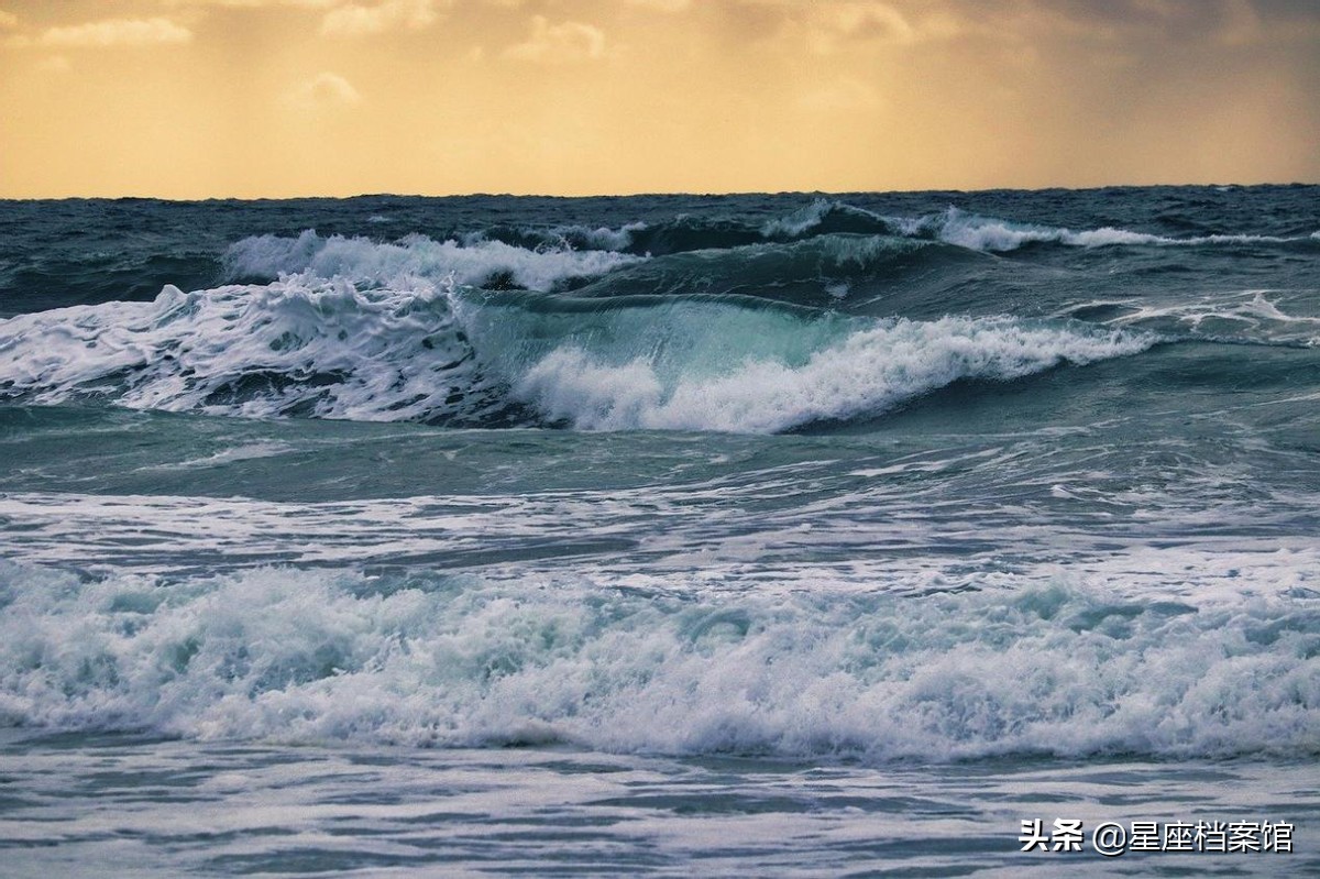 能让天蝎主动的五大星座,天蝎最容易喜欢上的三个星座