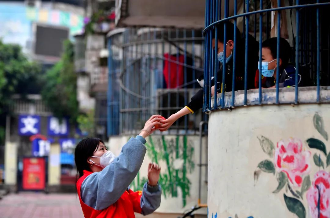 大学里的奥运冠军体育老师,奥运冠军大学生