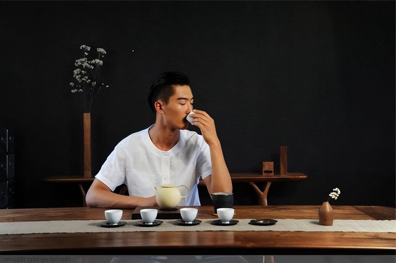 用折桂宫蟾组一个成语,蟾宫折桂励志成语