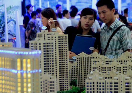 房产证产权到期后房子归谁,房产证消失七十年