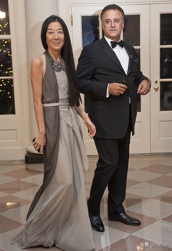 71岁王薇薇小蛮腰,王薇薇72岁原图