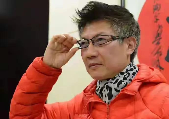 金融街做空,金融街电讯深度观察杜猛