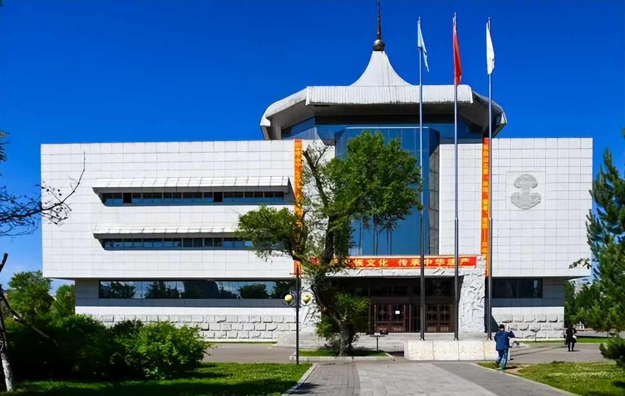 白山市出发五一2-3天短途旅游推荐,冬季白山周边一日游景点大全